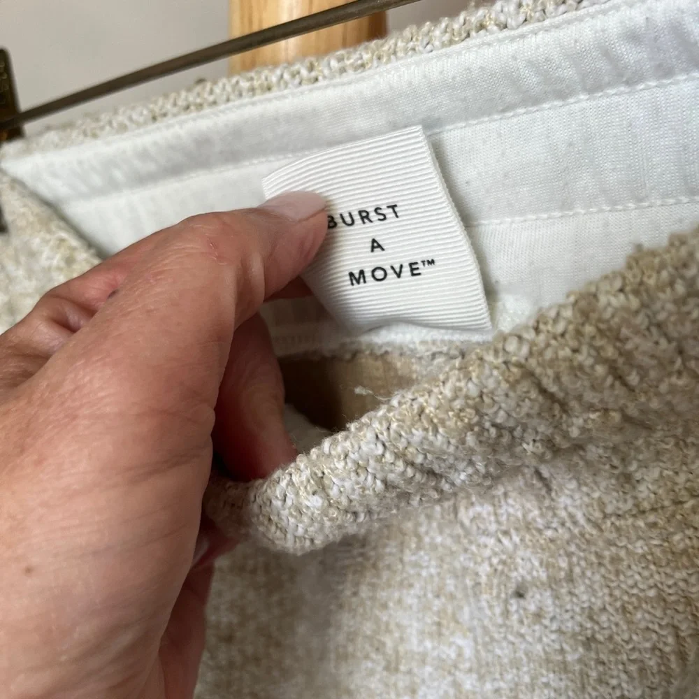 Aerie Offline Sweatpants Cream Textured Straight Leg Elastic Waist size Small - Picture 4 of 7